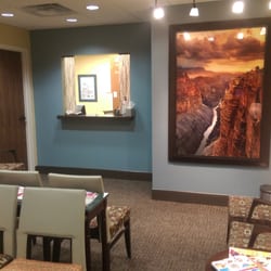 Stephen H Christiansen, DDS - Nice, clean, calming office