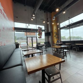 Chick Houz - Inside - Chicken Shop Near Me - Houston, Texas