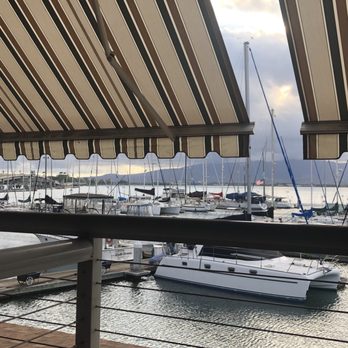 Restaurant 604 - Harbor view - Breakfast & Brunch Near Me - Honolulu, Hawaii