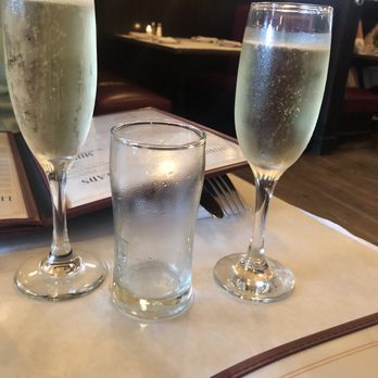 39 Rue de Jean - Champagne , Perrier - Jouët , Grand Brut , Épernay - French Near Me - Charleston, South Carolina