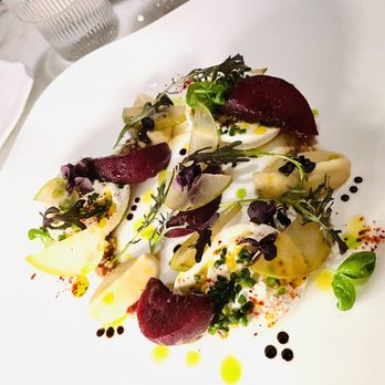 Le Jardinier - Burrata appetizer - French Near Me - Houston, Texas Le Jardinier - Burrata appetizer - French Near Me - Houston, Texas