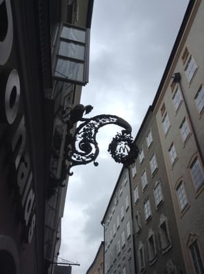 Getreidegasse by null