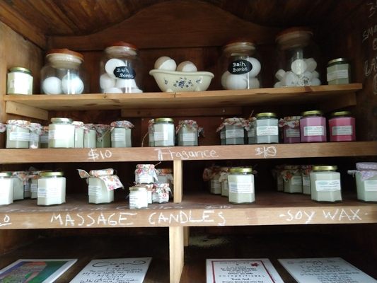 Marisel Herbal Bath & Body by null