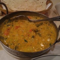 Restaurant Ganges - Vegetable Dansak: sweet and sour hot fresh vegetable curry in the Parsee style, prepared with hot lentils