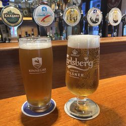 Olde Castle Bar - Two proper pints