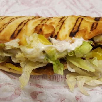 Quiznos - 2017-10-25. Quiznos, Rochester Hills, MI. The Gyro Flatbread. Mild flavoured Gyros, Banana Peppers overpowered the dish. Nice try. 2,5 stars - Sandwiches Near Me - Rochester Hills, Michigan Quiznos - 2017-10-25. Quiznos, Rochester Hills, MI. The Gyro Flatbread. Mild flavoured Gyros, Banana Peppers overpowered the dish. Nice try. 2,5 stars - Sandwiches Near Me - Rochester Hills, Michigan