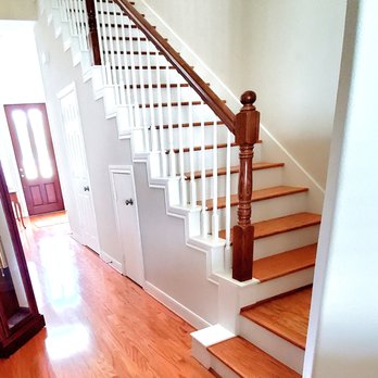 Artek Painting & Construction - Stairs/flooring converted to hardwood and total house repaint - Painters Near Me - Houston, Texas Artek Painting & Construction - Stairs/flooring converted to hardwood and total house repaint - Painters Near Me - Houston, Texas