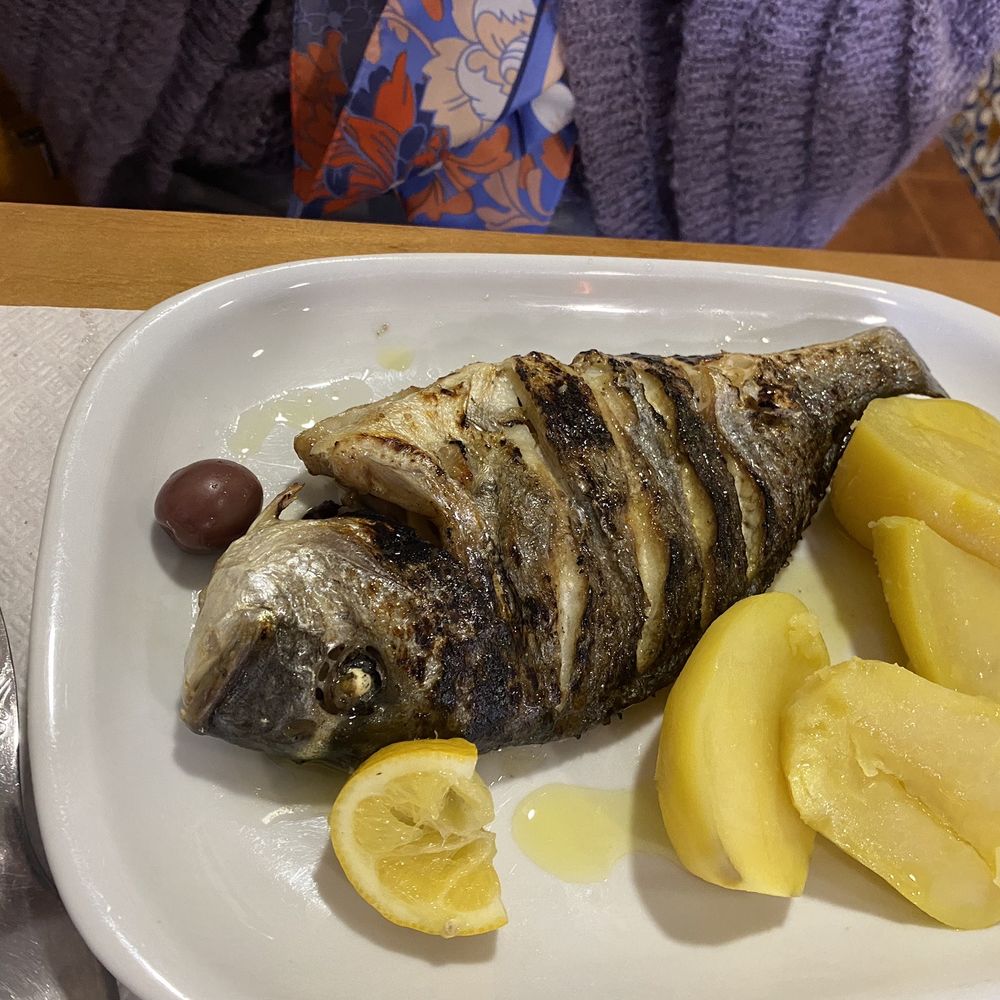 Casa Dias - Sea bream - Portuguese Near Me - Vila Nova de Gaia, 13
