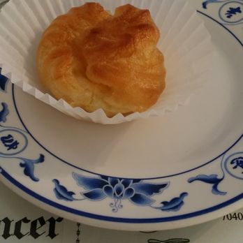 Pho Vietnam - Poor cream puff, deep fried and custard is poorly executed - Vietnamese Near Me - Seattle, Washington