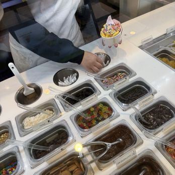 Pinkberry - Ice Cream & Frozen Yogurt Near Me - Central Valley, New York