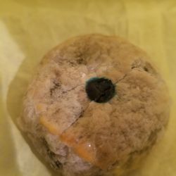 Gold'n Fresh Bakery - Ube Hopia