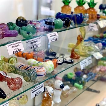 Galaxy - Pipes for tobacco use only ;) - Tobacco Shops Near Me - Atlanta, Georgia