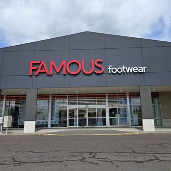Famous Footwear - Outside - Shoe Stores Near Me - Beaverton, Oregon