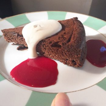 RÊVE - Gateau au Chocolat Sans Gluten. A-maz-ing. I got this GF dessert to feel slightly less guilty. $9 - French Near Me - Lafayette, California RÊVE - Gateau au Chocolat Sans Gluten. A-maz-ing. I got this GF dessert to feel slightly less guilty. $9 - French Near Me - Lafayette, California