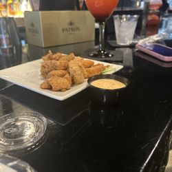 Parallel Lounge - Salmon Bites