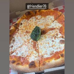 Personal Vodka Pizzette