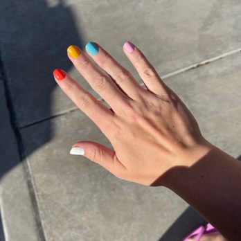 JR Nails - Manicure - Nail Salons Near Me - Tucson, Arizona