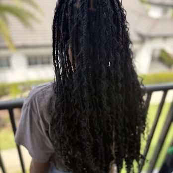 Braids with Viktorija - Smedium knotless boho box braids - Hair Stylists Near Me Braids with Viktorija - Smedium knotless boho box braids - Hair Stylists Near Me