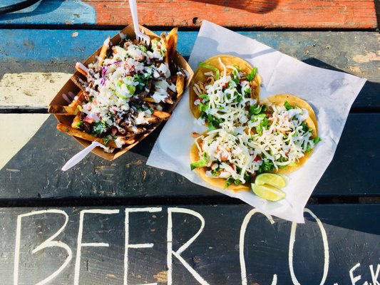 TRUCK YARD - 1511 Photos & 981 Reviews - Food Stands - 5624 Sears St