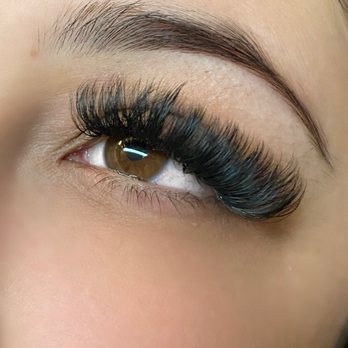 Lashed By Talin - Up close and personal! Mega volume cat eye 13-16mm D curl - Eyelash Service Near Me