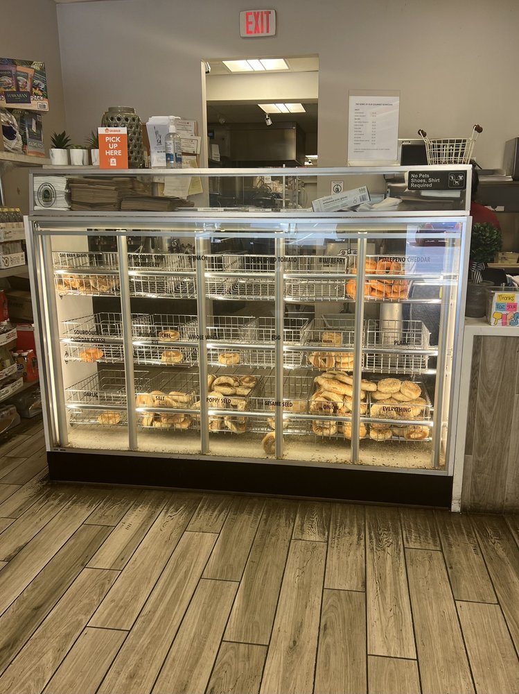 NEW YORK BAGELS 53 Photos & 104 Reviews 800 Redwood Hwy Frontage Rd