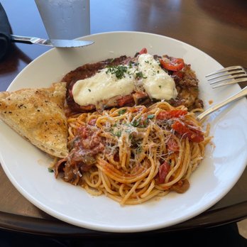 Amore Mio Trattoria - Chicken Parmesan - Italian Near Me - Arlington, Texas Amore Mio Trattoria - Chicken Parmesan - Italian Near Me - Arlington, Texas