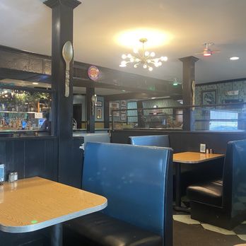 Diamond Restaurant - Southern Near Me - Charlotte, North Carolina