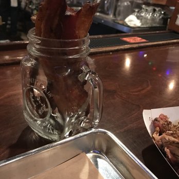 Hoodoo Brown BBQ - Barbeque Near Me - Ridgefield, Connecticut