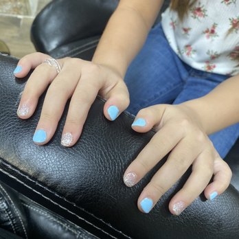D'lux Nails & Spa - My daughters nails - Nail Salons Near Me - Aurora, Colorado