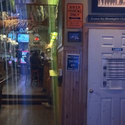 The Barking Spider - Women's bathroom/ entrance to bar