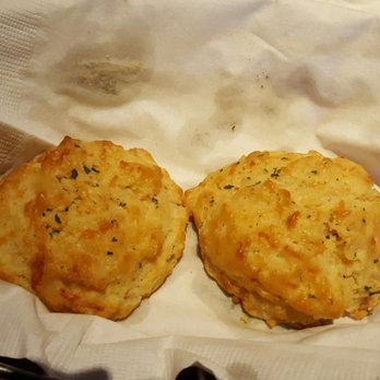 Red Lobster - Garlic Bread -- still very yummy! - Seafood Near Me - Henderson, Nevada