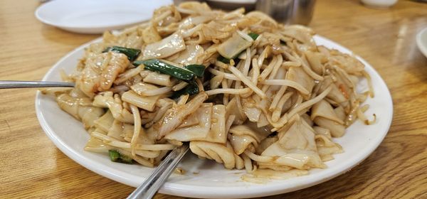 Yang Kee BBQ Noodle by null