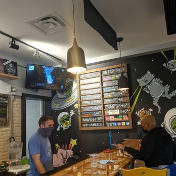 2 Tones Brewing Co. - Beer list and ordering at bar - Brewpubs Near Me - Whitehall, Ohio