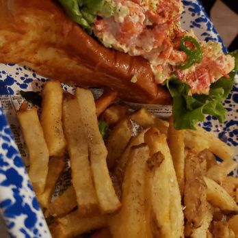Garbo’s - Maine Lobster Roll - Seafood Near Me - Austin, Texas Garbo’s - Maine Lobster Roll - Seafood Near Me - Austin, Texas