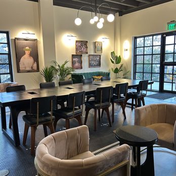 Creme Coffee Social - Coffee & Tea Near Me - San Antonio, Texas