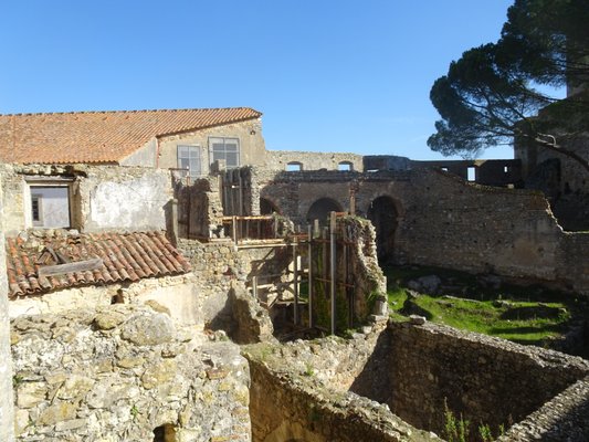 Tomar castle by null