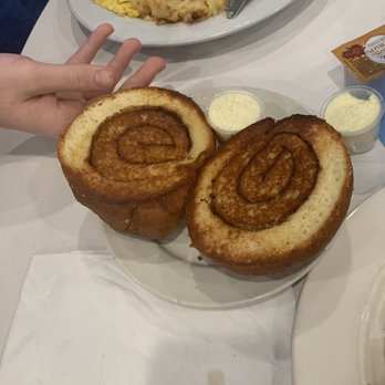Wilmington diner - Cinnamon Bun - Diners Near Me - Wilmington, Delaware Wilmington diner - Cinnamon Bun - Diners Near Me - Wilmington, Delaware
