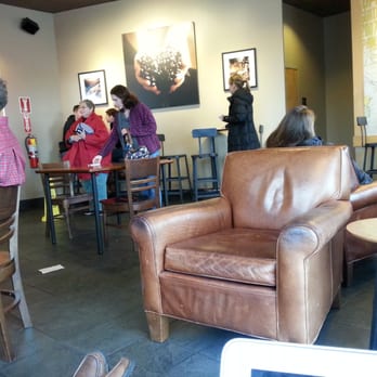 Starbucks - Coffee & Tea Near Me - Richmond, Virginia