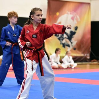 Max Martial Arts - Self-defense Classes Near Me - Niles, Illinois Max Martial Arts - Self-defense Classes Near Me - Niles, Illinois