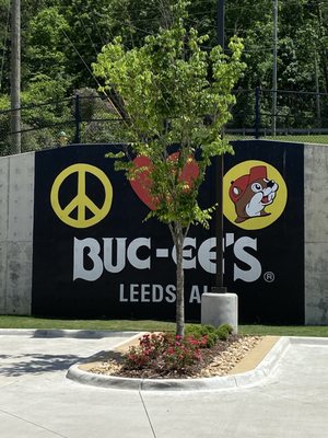 BUC-EE’S - 923 Photos & 183 Reviews - 6900 Buc-ees Blvd, Leeds, AL - Yelp