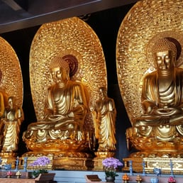 3 buddhas