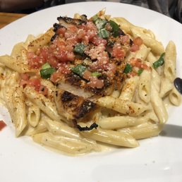 Pepper Pals Cheesy Chicken Pasta