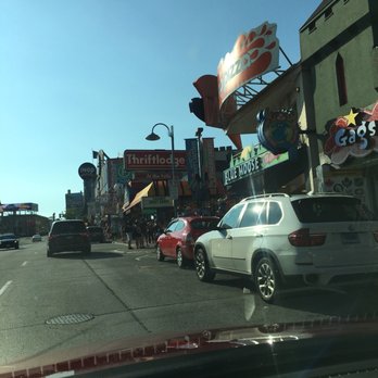 Clifton Hill Niagara Falls - Clifton Hill - Amusement Parks Near Me - Niagara Falls, Ontario Clifton Hill Niagara Falls - Clifton Hill - Amusement Parks Near Me - Niagara Falls, Ontario