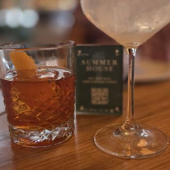 Summer House Santa Monica - Old fashioned and Apple spritz - American Near Me - Chicago, Illinois