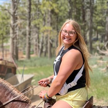 Canyon Trail Rides - Horseback Riding Near Me - Tropic, Utah Canyon Trail Rides - Horseback Riding Near Me - Tropic, Utah