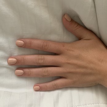 Classy Nails Spa - beautiful gel manicure by Lynn - Nail Salons Near Me - San Ramon, California