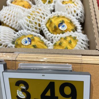 Real Canadian Superstore - a box of dragonfruits - Florists Near Me - Brockville, Ontario Real Canadian Superstore - a box of dragonfruits - Florists Near Me - Brockville, Ontario
