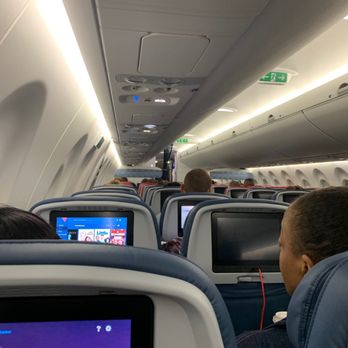 Delta Air Lines - New Aircraft A220 - Airlines Near Me - Newark, New York