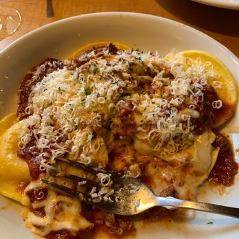 Olive Garden Italian Restaurant - Cheese Ravioli - Italian Near Me - Hialeah, Florida Olive Garden Italian Restaurant - Cheese Ravioli - Italian Near Me - Hialeah, Florida