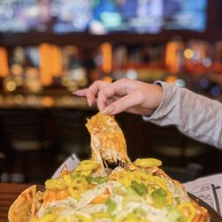 Barretts's Waterfront - Buffalo Chicken Nachos